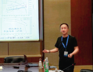 腐蝕電化學與測試技術專家：張昭