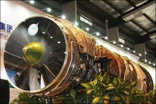 鈦合金-發動機.jpg