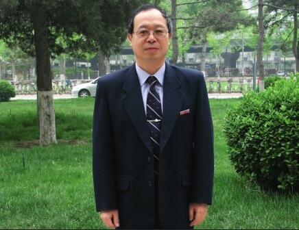材料環境失效機理及材料表面保護技術專家：左禹